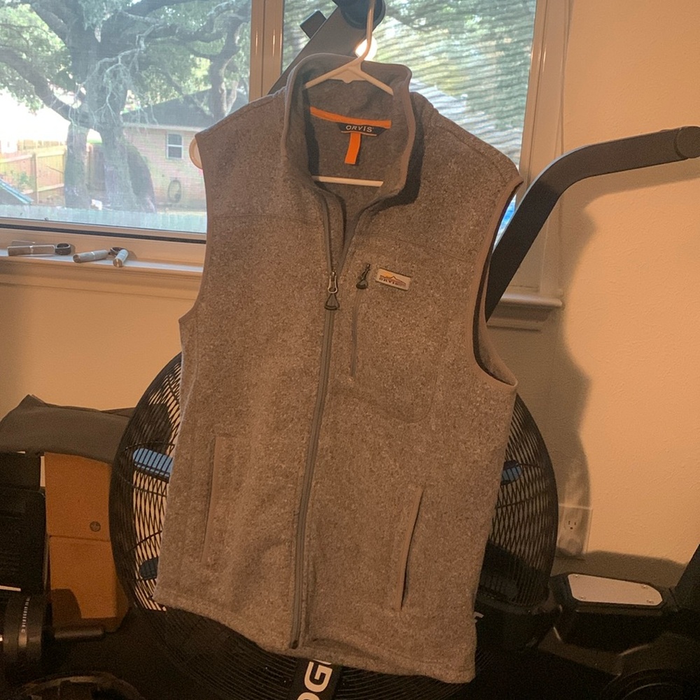 Orvis Men’s Medium Gray fleece vest